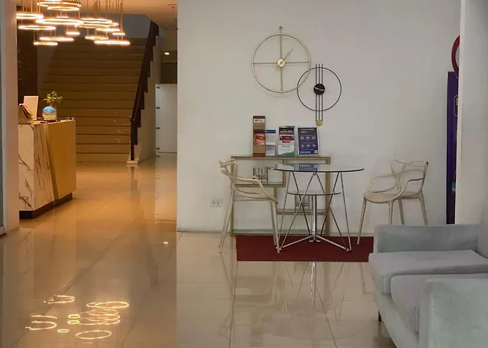 Aparthotel Edsa Heights Unit 3422 Two Br Penthouse Loft Unit Ama Tower Residences Manila