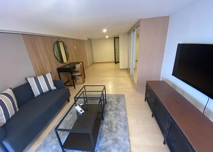 Edsa Heights Unit 3422 Two Br Penthouse Loft Unit Ama Tower Residences Aparthotel