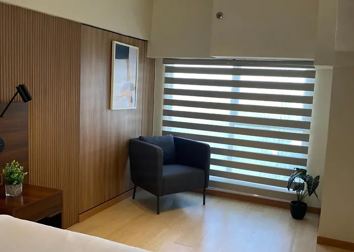 Edsa Heights Unit 3422 Two Br Penthouse Loft Unit Ama Tower Residences 3*